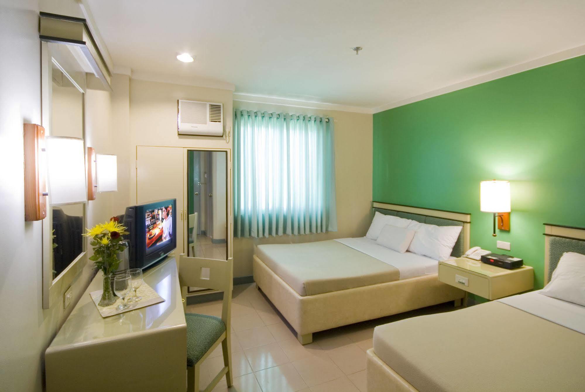 New Dawn Pensionne House Cagayan de Oro Exteriör bild