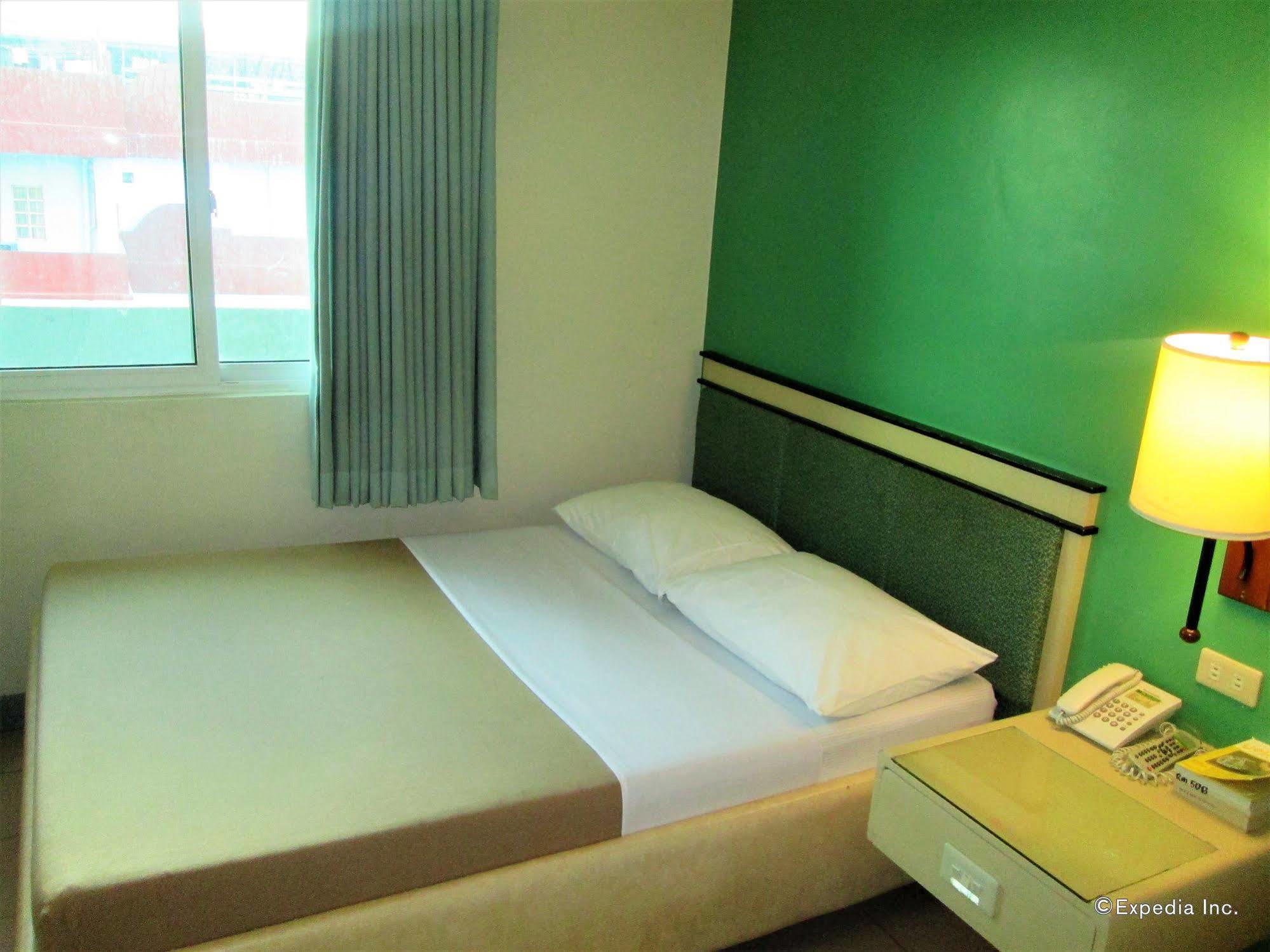 New Dawn Pensionne House Cagayan de Oro Exteriör bild