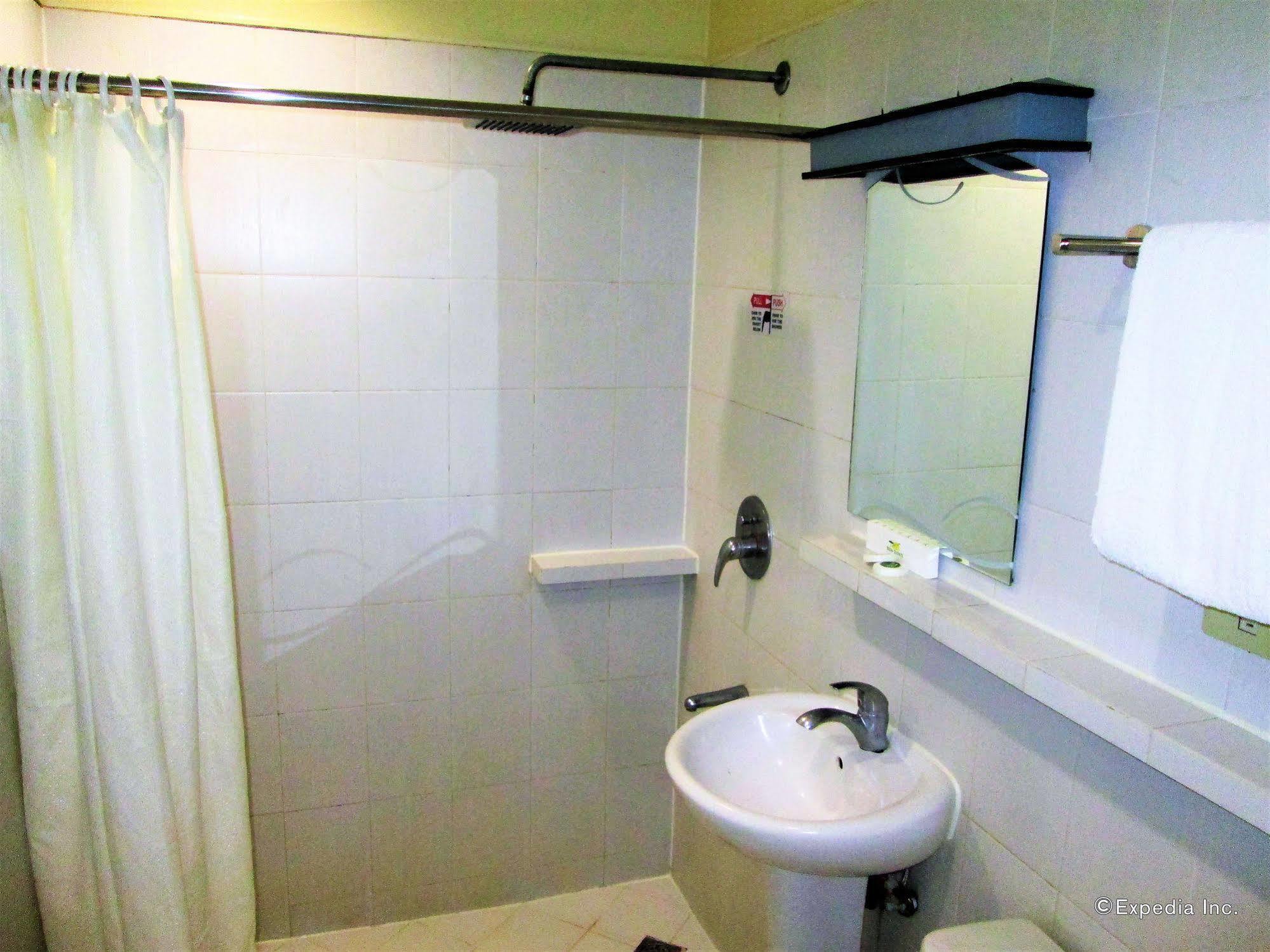 New Dawn Pensionne House Cagayan de Oro Exteriör bild